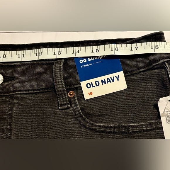 🩳🆕🩳 Old Navy Women’s High-Waisted O.G. Straight Black Denim Shorts~Sz 16 - Picture 10 of 13